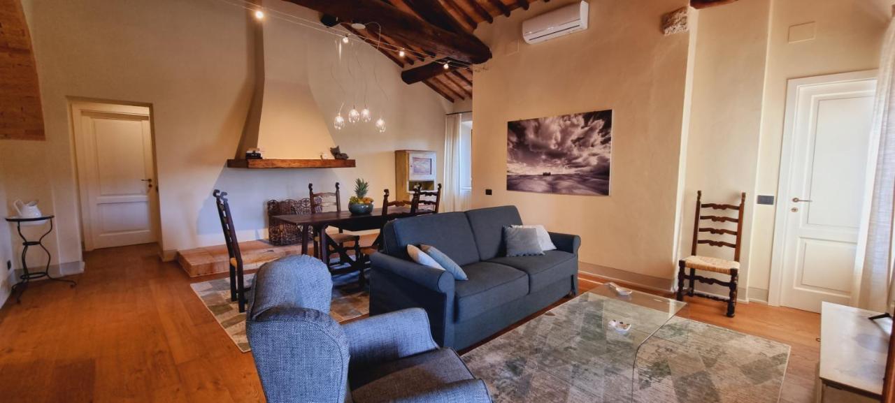 Vila Casanova Di Campriano Lupompesi Exteriér fotografie