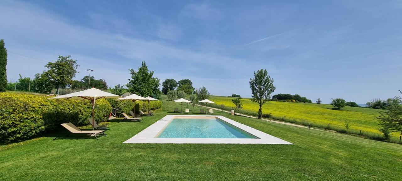 Vila Casanova Di Campriano Lupompesi Exteriér fotografie