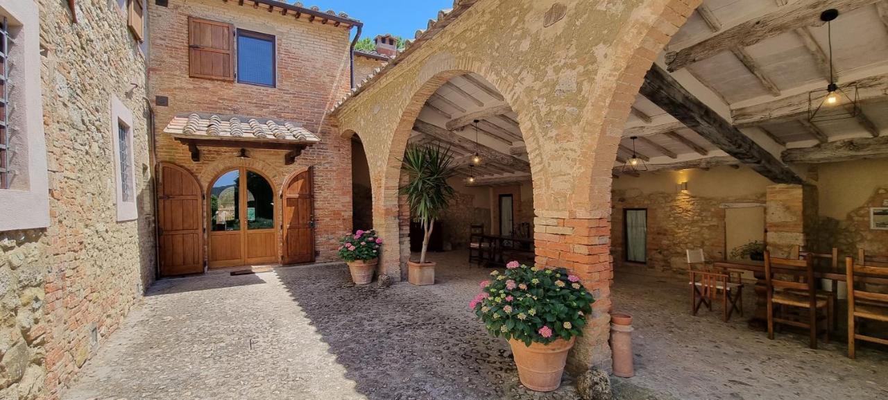 Vila Casanova Di Campriano Lupompesi Exteriér fotografie
