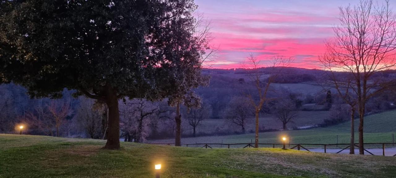 Vila Casanova Di Campriano Lupompesi Exteriér fotografie